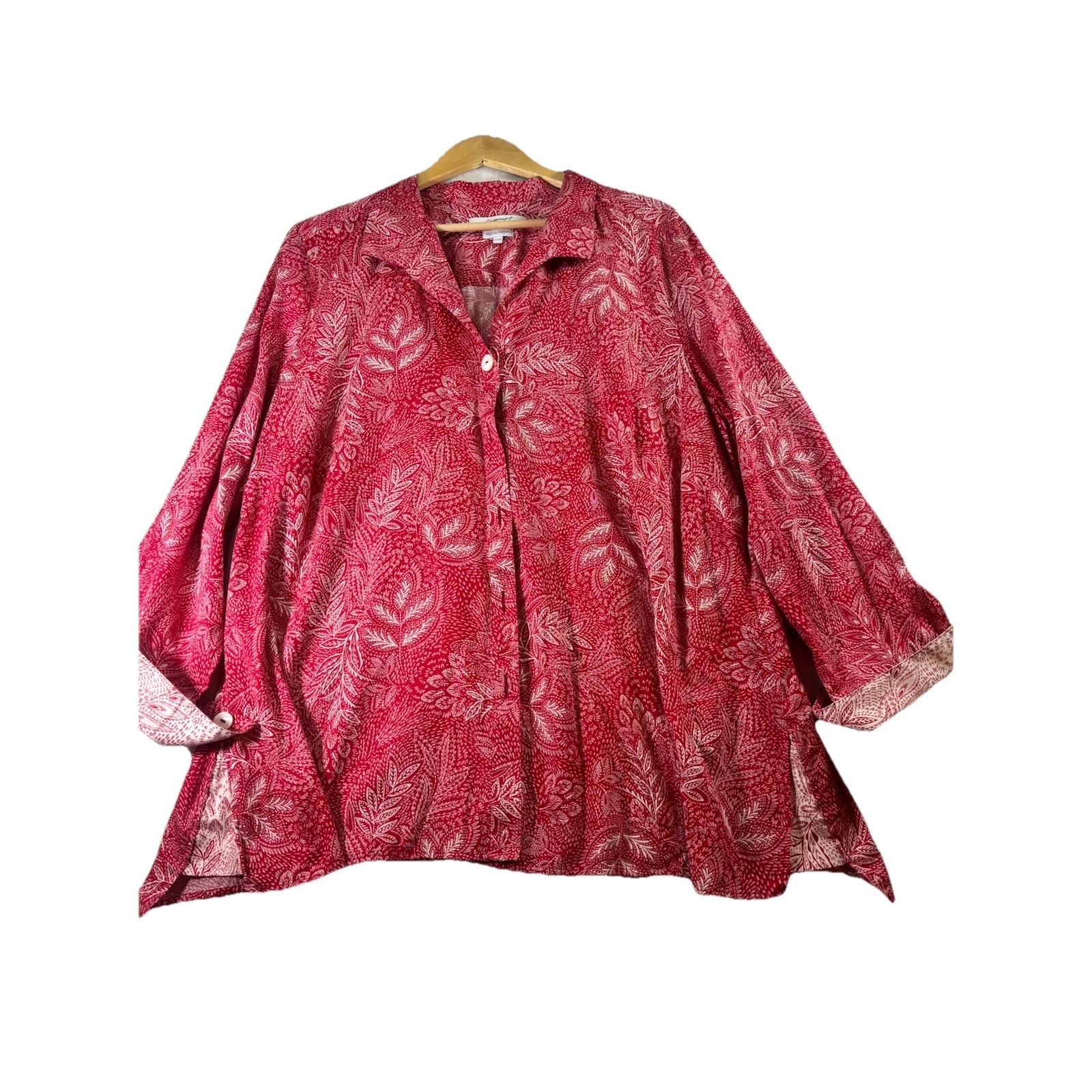 Foxcroft Women's 22 Button Up Red Floral Print Blouse L/Sl Contrasting Cuffs